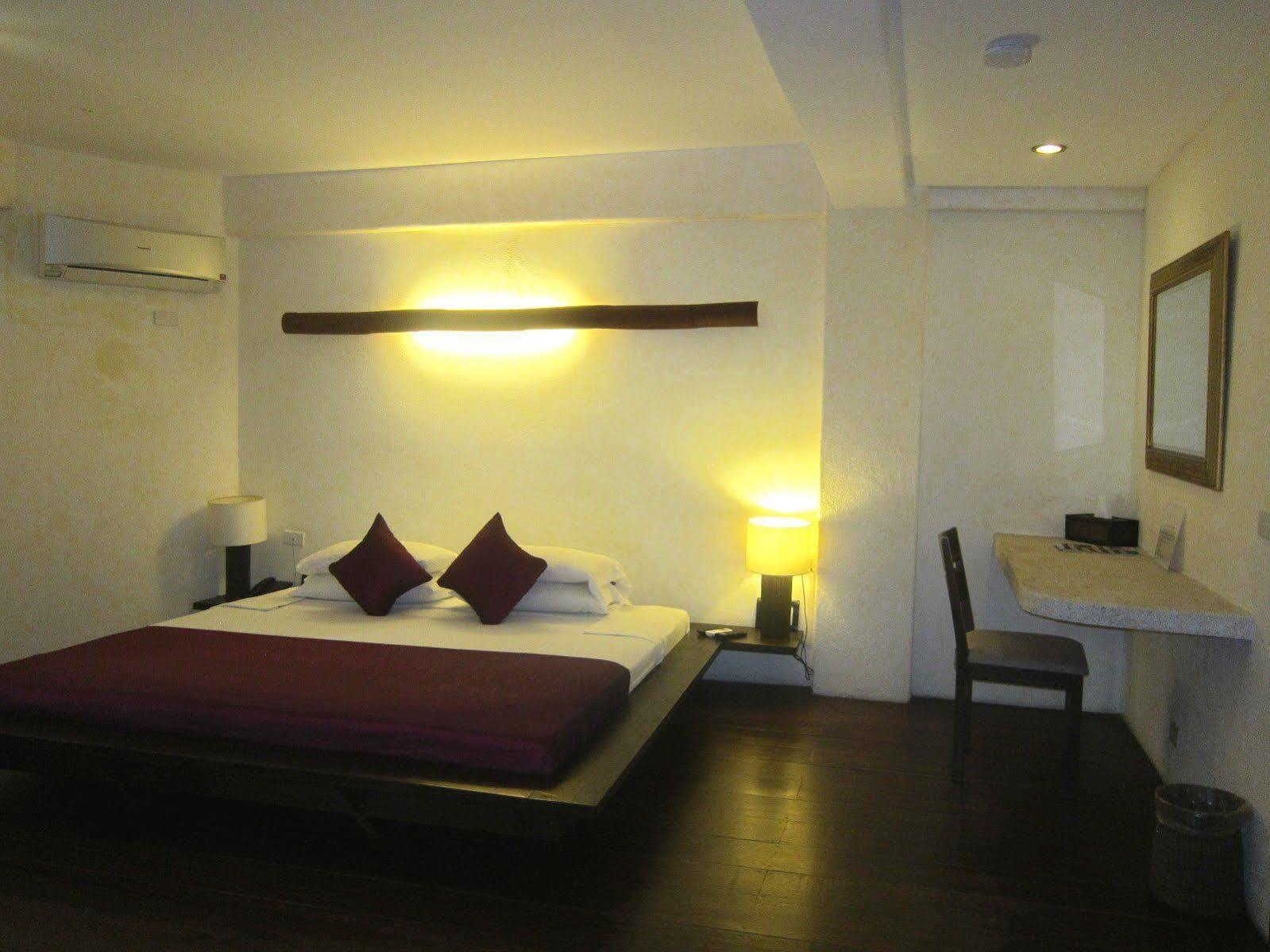 Signature Boracay Punta Rosa Balabag  Exterior photo